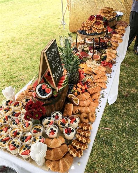 28 Food And Food Station Ideas For A Brunch Wedding - Weddingomania