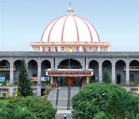 MIT World Peace University, Pune: Placement, Admission 2024, Course ...