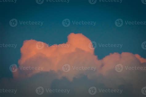 Cumulus clouds at sunset 11957059 Stock Photo at Vecteezy