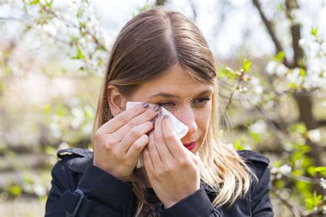 Allergic Woman Sneezing Outdoor on Springtime Stock Photo - Image of ...