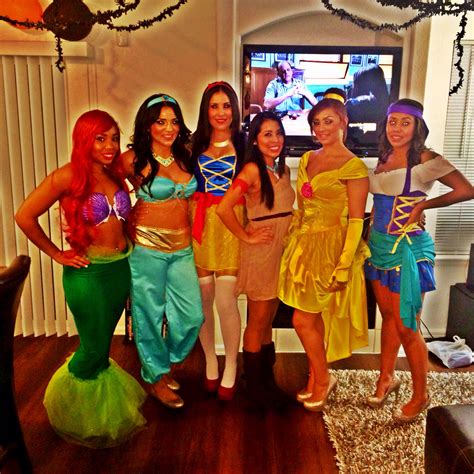 Pin by Saderenee on Tips & tricks | Disney halloween costumes ...