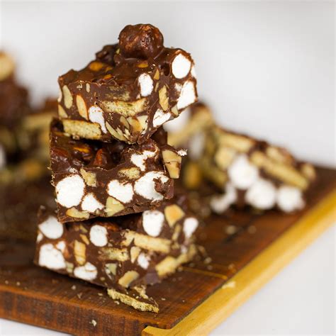 No Bake Rocky Road Squares - SmallerDishes.com