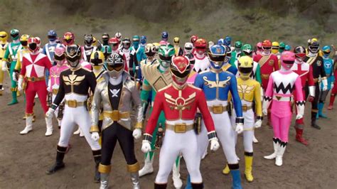 Power Rangers Megaforce Returns Too Much to Its Roots — GeekTyrant