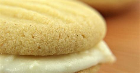 Custard Creams {recipe}