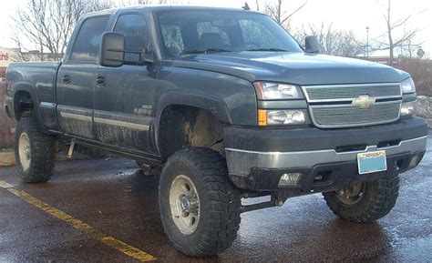 2006 Chevrolet Silverado 2500HD LS 4x2 Crew Cab 6.6 ft. box 153 in. WB ...