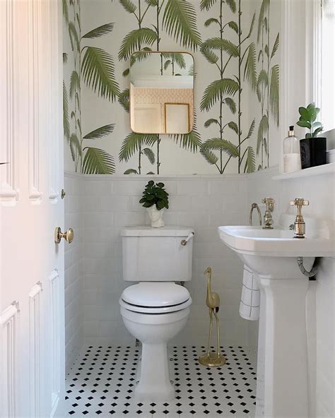 Green Botanical Bathroom Wallpaper