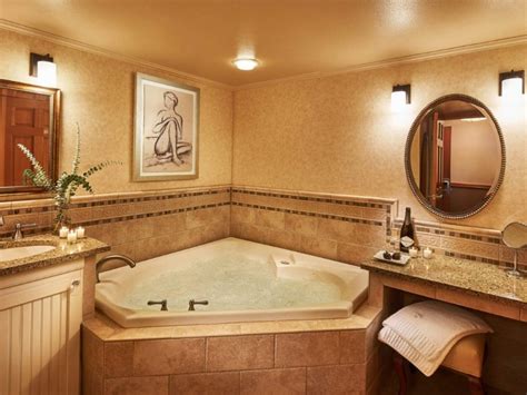 8 Best Hotels With an In-Room Jacuzzi in the U.S. (with Prices & Photos ...