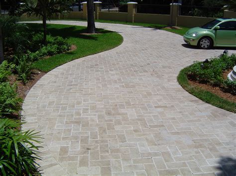 natural stone for driveway | Stone driveway, Outside tiles, Natural stones