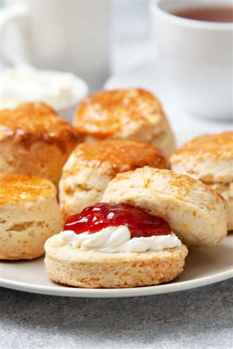 Mary Berry Gluten Free Fruit Scones | British Chefs Table