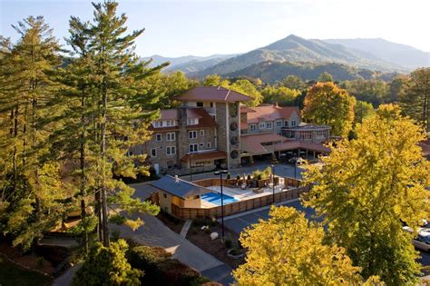 The Waynesville Inn Golf Resort and Spa - Book A Tee Time - 70 Photos ...