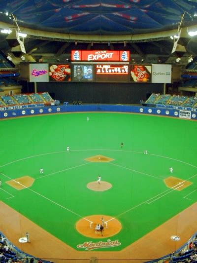 Olympic Stadium / Montreal Expos - Ballpark Digest