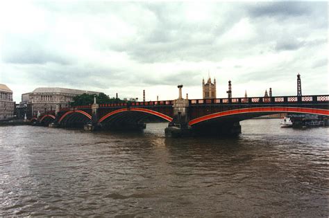 Bridge of the Week: Thames River Bridges: Lambeth Bridge