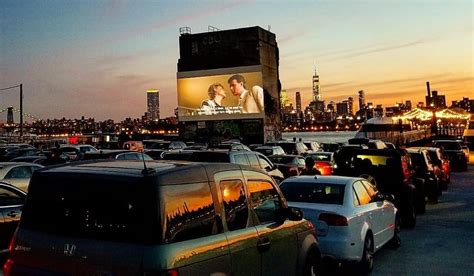 This Drive-In Movie Theater In Brooklyn Has Stunning Views Of The ...