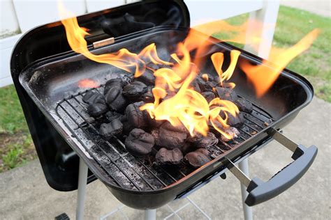 How Much Charcoal To Use on Your Bbq