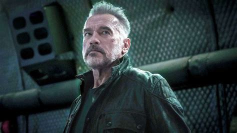 Why Arnold Schwarzenegger's T-800 Looks Older In Terminator: Dark Fate ...