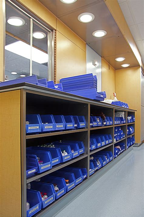 Pharmacy Shelving - Storage Systems Unlimited