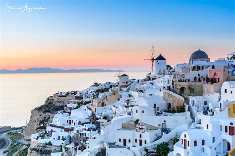 Photo of Santorini Greece during golden hour, oia HD wallpaper ...