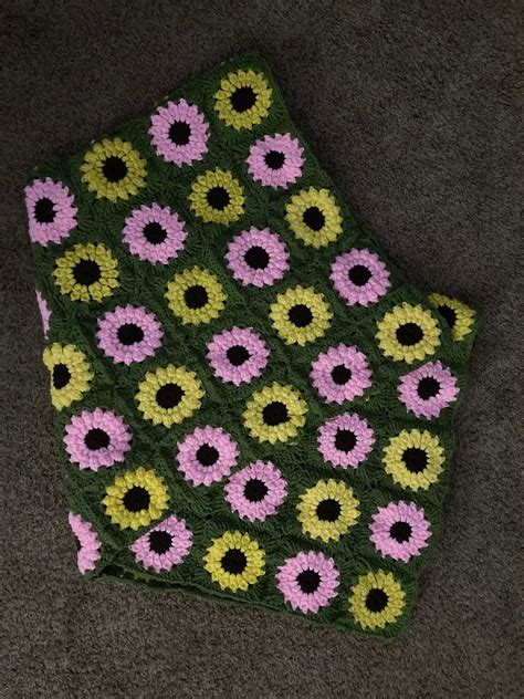 Sunflower crochet blanket | Etsy