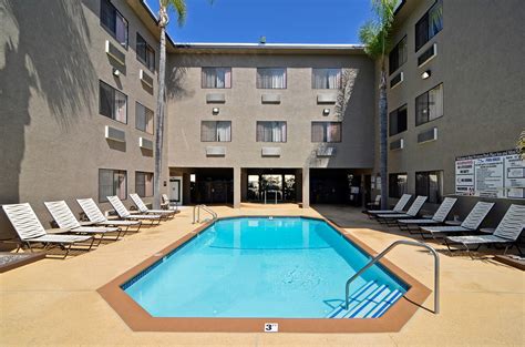 Best Western Plus Park Place Inn & Mini Suites, CA - See Discounts