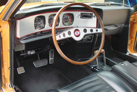 Car of the Week: 1971 AMC Javelin AMX - Old Cars Weekly