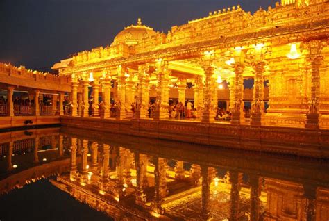 Sripuram Golden Temple - Temples Vibhaga