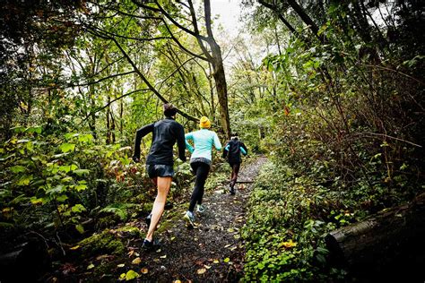 Trail Running or Road Running? The Pros and Cons of Running on ...