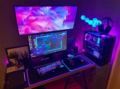 Purple + Cyan is straight fire 🔥 Love the @razer keyboard ️What do you ...