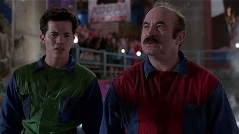 Bob Hoskins and John Leguizamo's Super Mario Bros. Are Number One Again