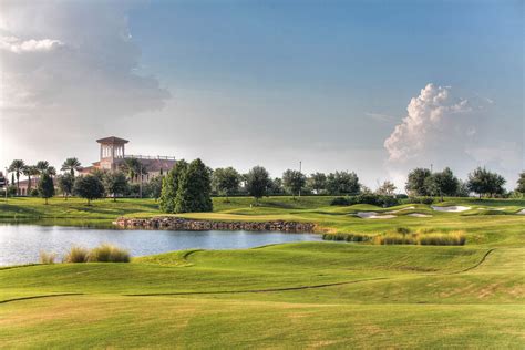 Hole #18 and Clubhouse at Lakewood Ranch Golf & Country Club, Lakewood ...