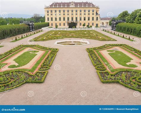 Schoenbrunn Palace in Vienna , Austria . May 2016 Editorial Stock Image ...