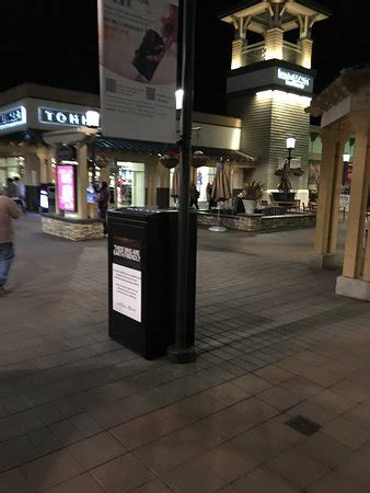 San Francisco Premium Outlets (Livermore) - 2019 All You Need to Know ...