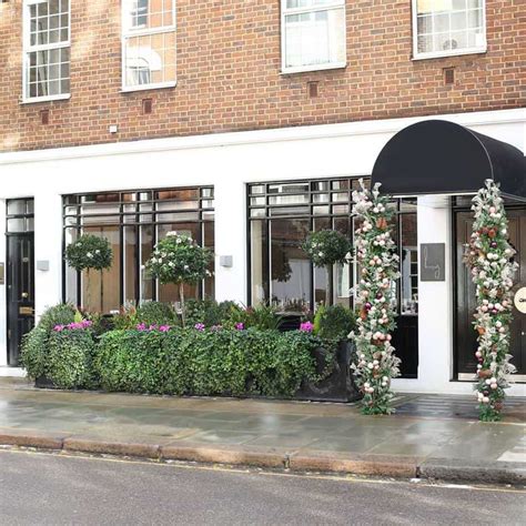 10 Best Gordon Ramsay Restaurants in London - Discover Walks Blog