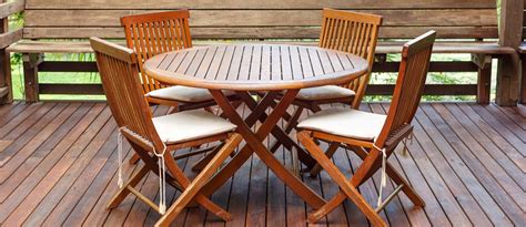 Teak Wood Furniture: Pros, Cons & Maintenance | Zameen Blog