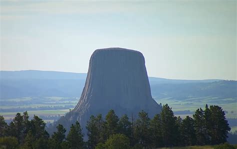 Devils Tower National Monument - K2 Radio