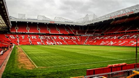 Travel to Old Trafford, Manchester United’s Headquarters - Traveldigg.com