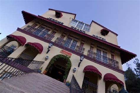 Top 10 haunted hotels in the US | Haunted hotel, Jerome grand hotel ...