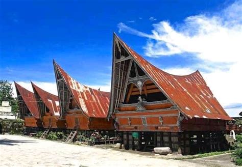 Rumah Tradisional Batak Toba · Ninna.id