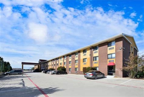 Quality Inn & Suites - DFW Airport