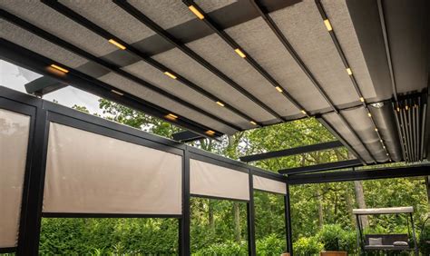 Design Inspiration: Stunning Pergolas with Retractable Roofs