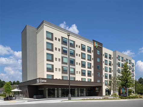 Hotels Near Truist Park | EVEN Hotel Atlanta – Cobb Galleria