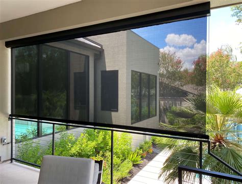 Motorized & Retractable Patio Screens in Houston