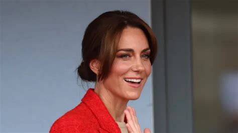 Princess Kate With ANOTHER New Hairstyle!