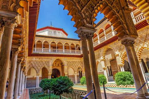 Seville: Alcázar Guided Palace Tour with Priority Access | GetYourGuide