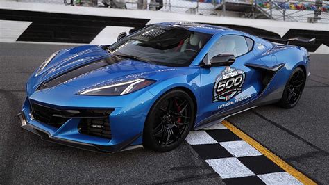 Chevrolet Corvette Z06 Debuts As Pace Car For 2023 Daytona 500