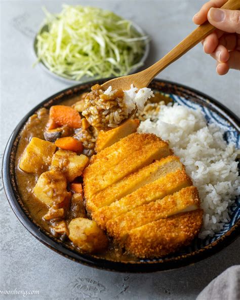 How to Make a delicious Tofu Katsu Curry (Vegan) - WoonHeng