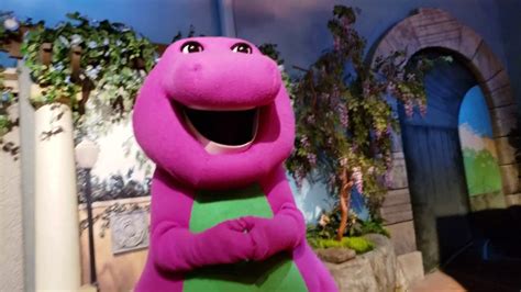 4K Meeting Barney at Universal Studios Orlando! Attraction Tube HD ...