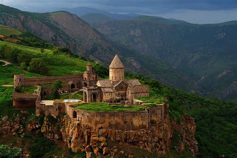 Ancient Armenian Churches - PeopleOfAr