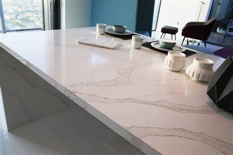 Купить Silestone Calacatta Gold в компании Каменный Берег