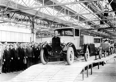 Ford Pioneered The First Assembly Line 104 Years Ago Today [w/Video]