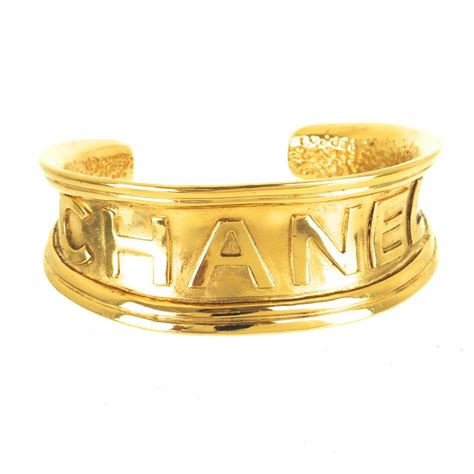 Vintage Chanel Gold Plated Excellent Wide Cuff Bangle Bracelet - Nina ...